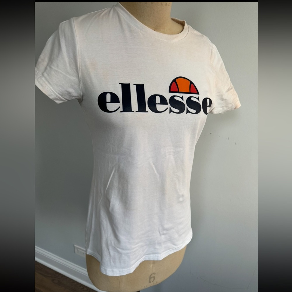Ellesse White Tee with Iconic Logo size US 6